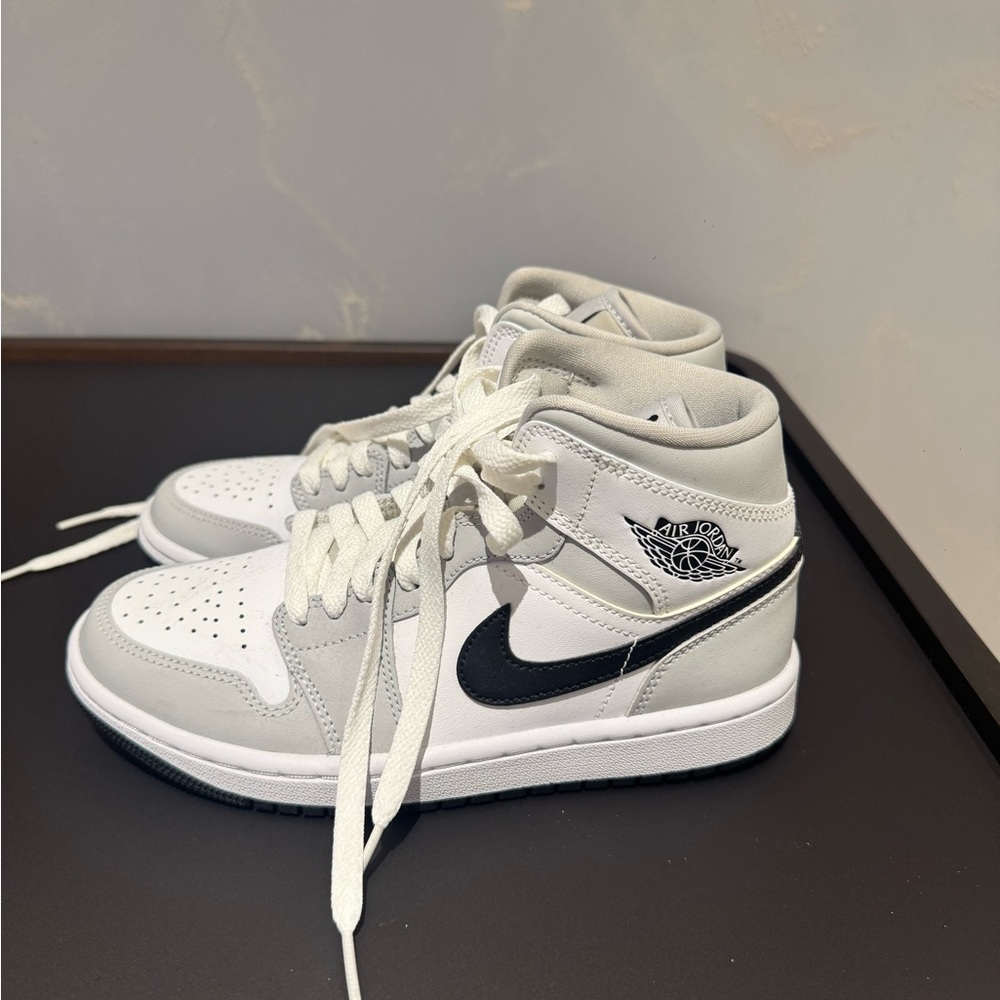 Nike Air Jordan High-Top Sneakers